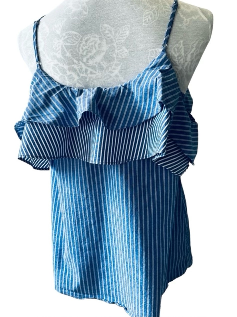 Crop Top Cotton Ruffle Stripe sleeveless adjustable straps blue tones Size Small